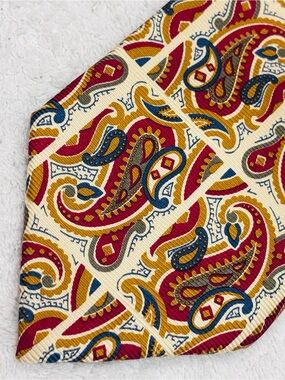 Brand New Stylish Tie By Meeting Street - Tie Width 4 Inches